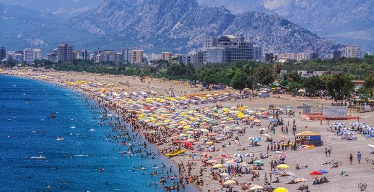 Antalya’ya gelen turist sayısı 11 milyona yaklaştı