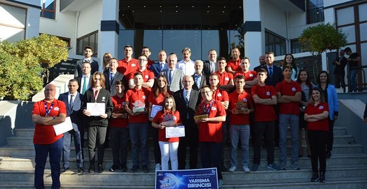 TEKNOFEST şampiyonları ödüllendirildi